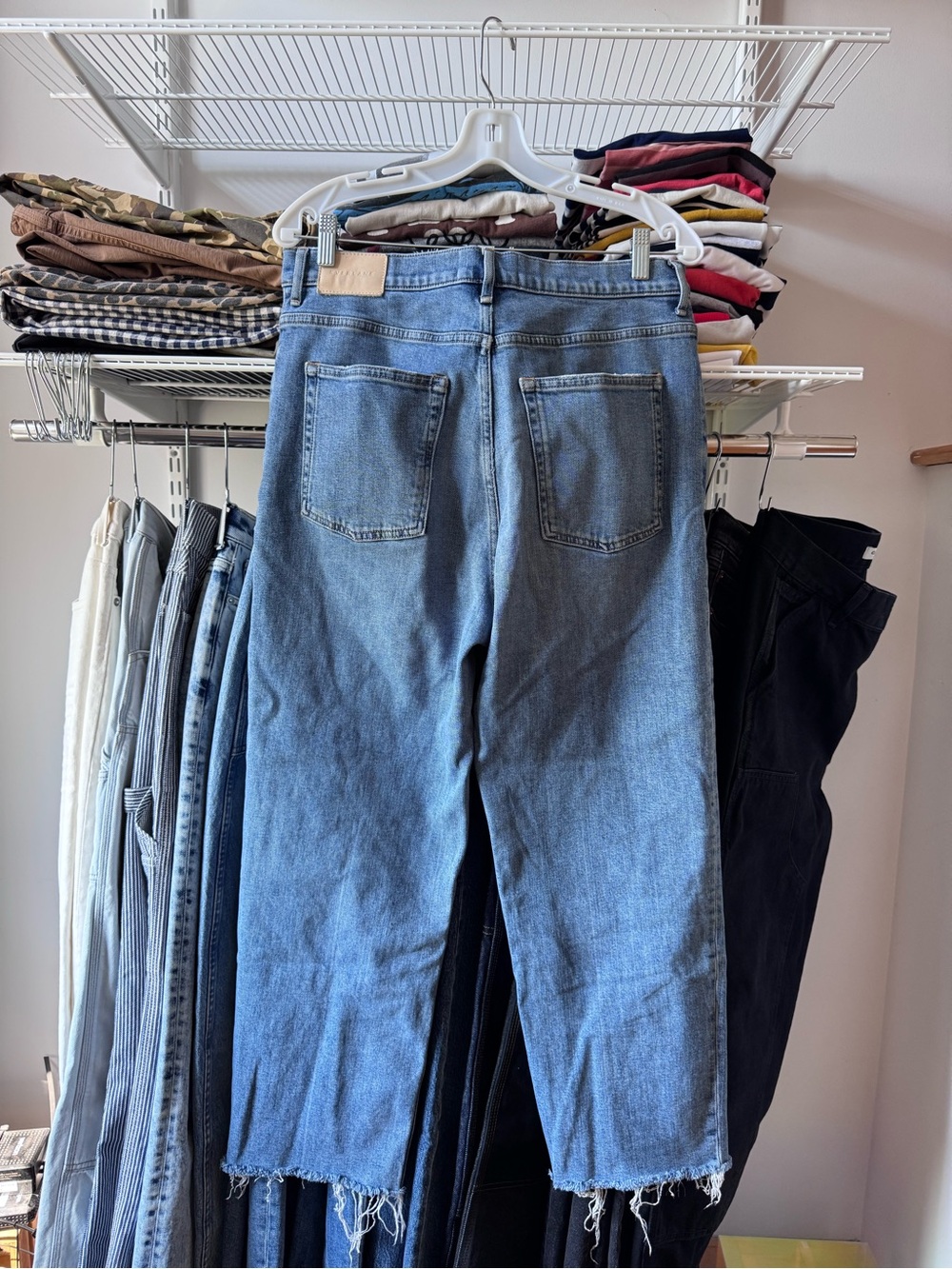 Everlane Way High Jean distressed size 31 - Picture 2 of 4